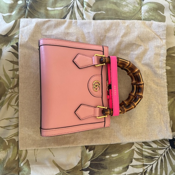 Mini diana gucci bag - Picture 1 of 6